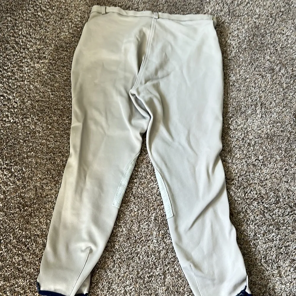 Miler’s Equestrian Riding Apparel Light Grey pants 32 / L Gray Size undefined - Image 5