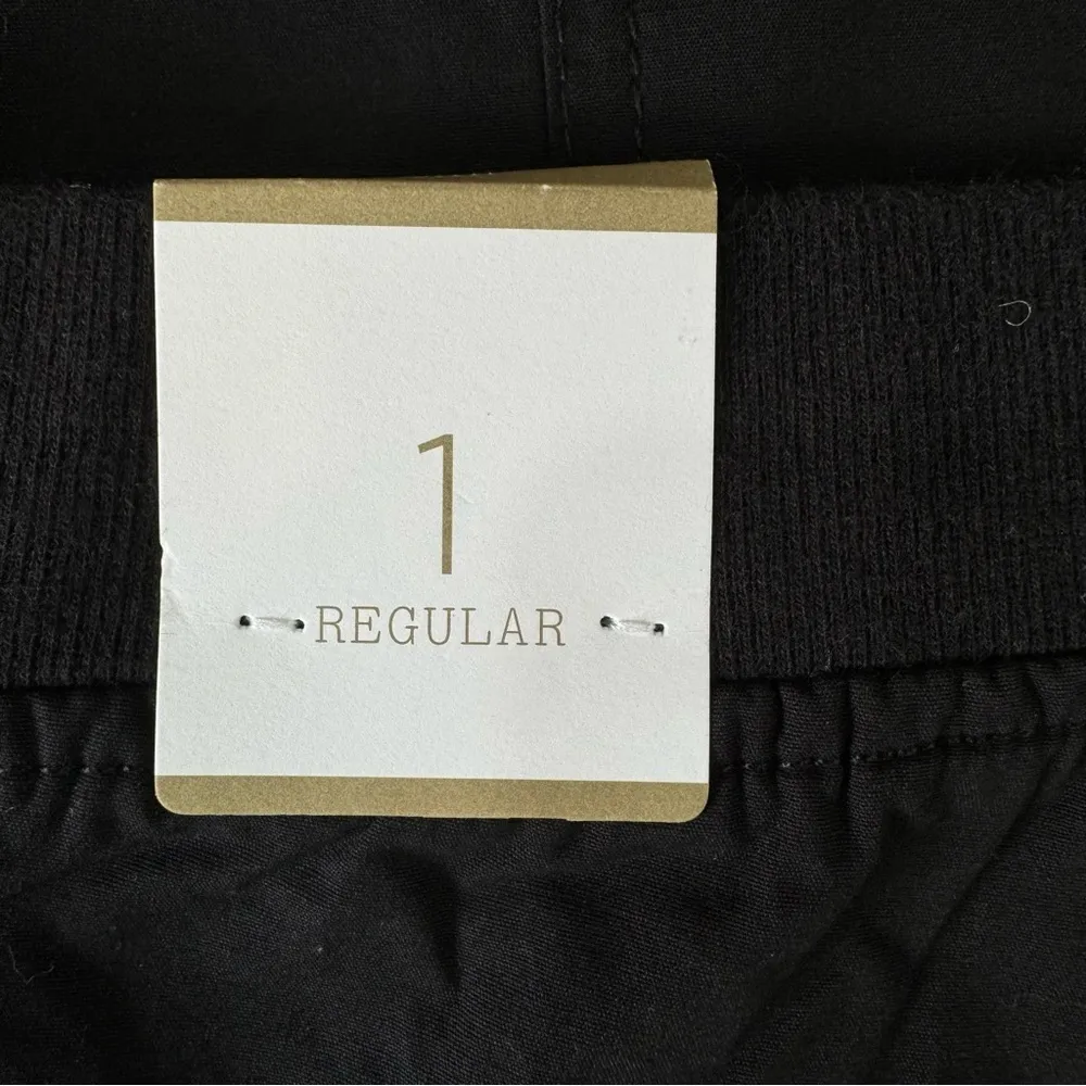 Chico’s Fitigues Christa Roll Pants in Basic Black Size 1/8 NEW - Image 13