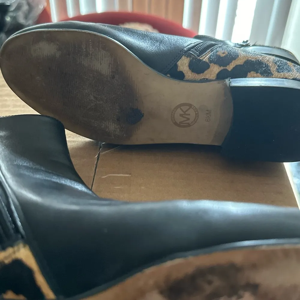 Leopard Print Ankle Boots - Image 15