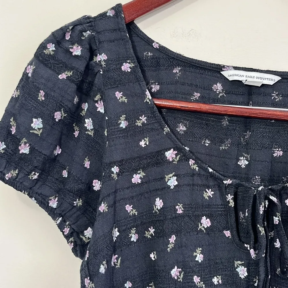 American Eagle Women’s Crop Top Blouse Size Small - Image 2