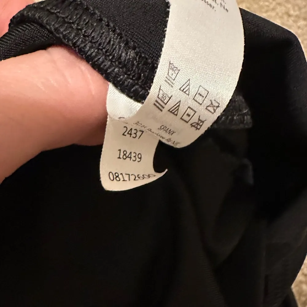 Spanx SPANXshape™ Faux Leather Leggings Black Size M - Image 13