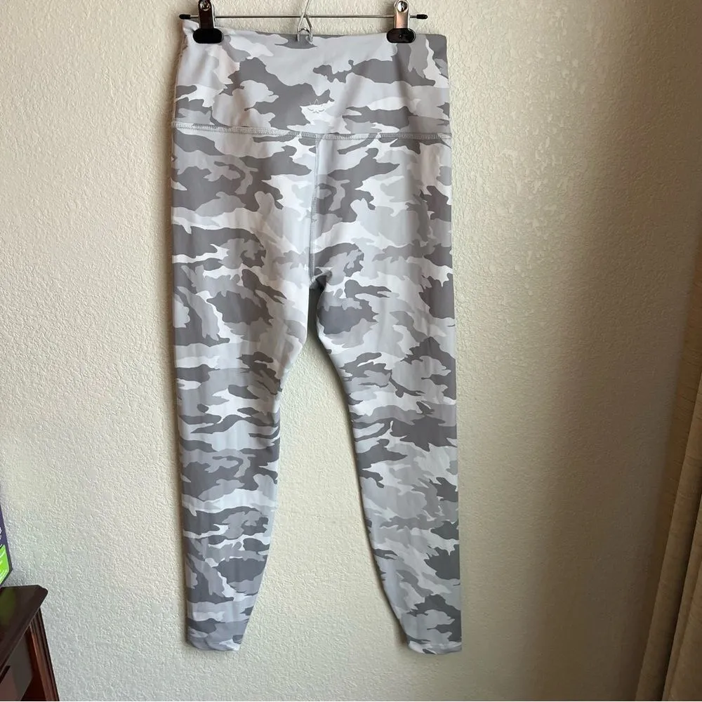 Beyond Yoga Camo Legging - Image 8