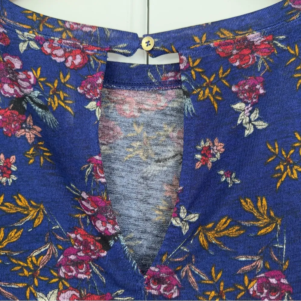 Free People Dock Street Top Ruffle Floral 3/4 Sleeve Top Button Keyhole Back XS - Image 9