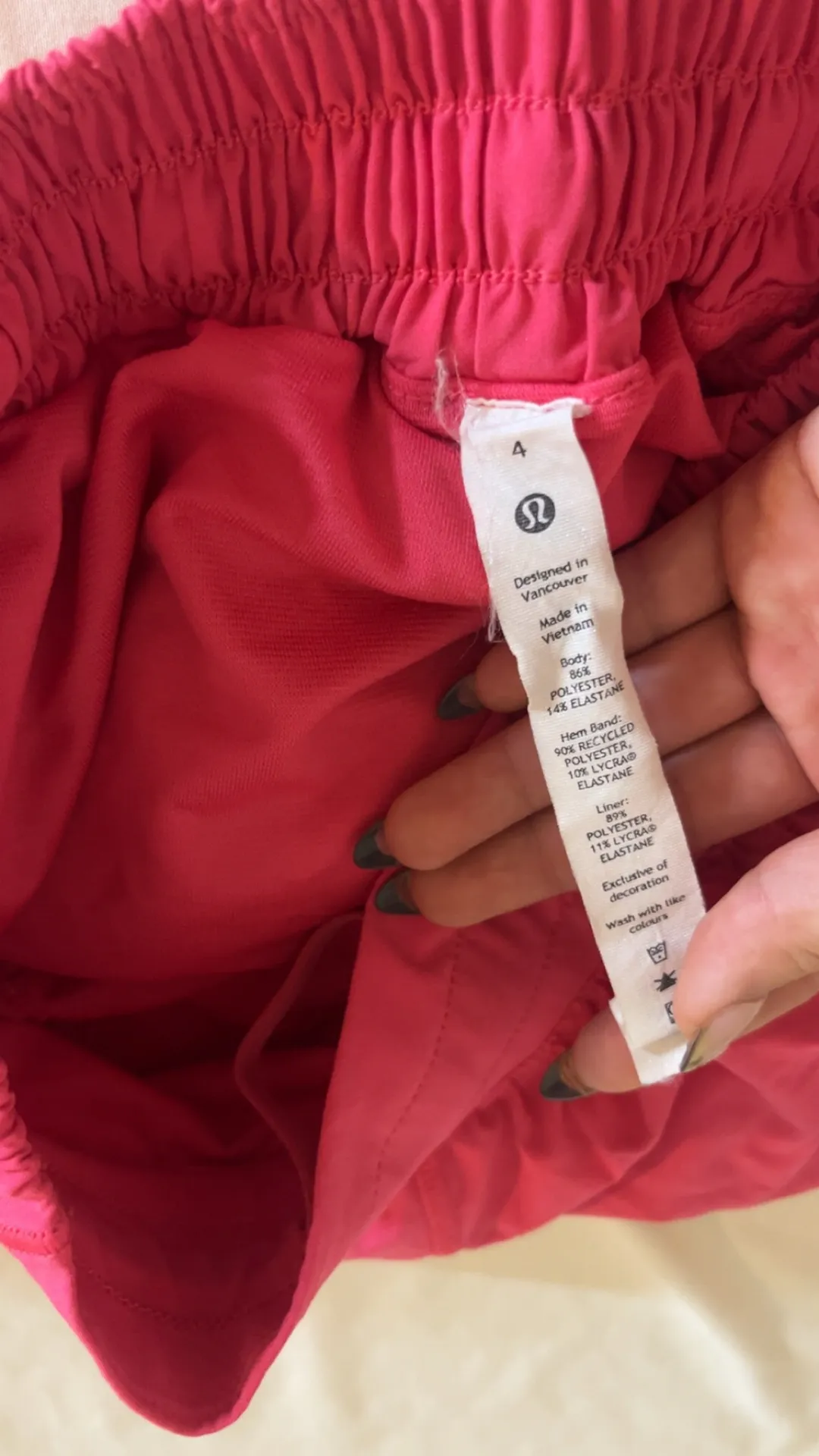 Lululemon Shorts 2.5" - Image 3