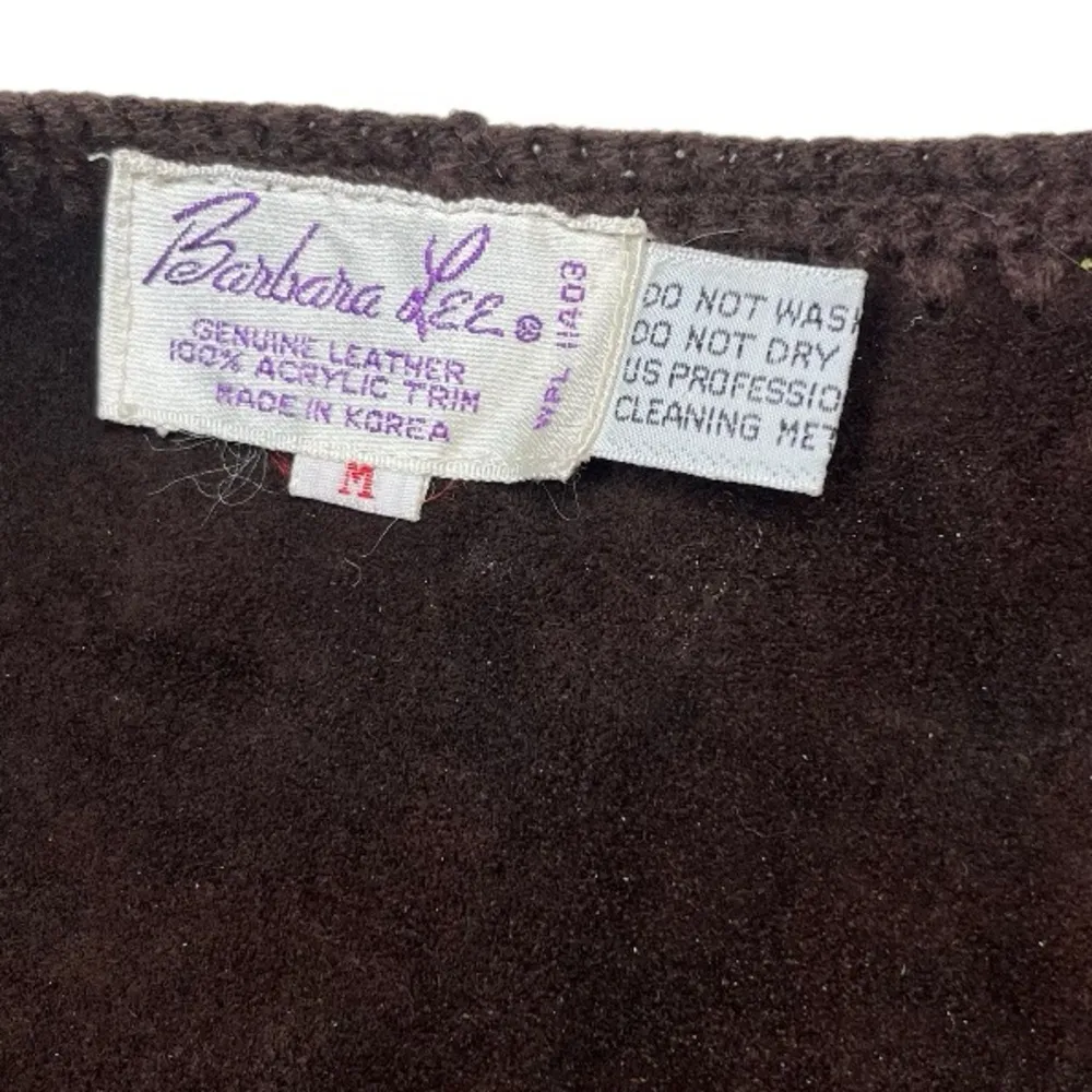 VINTAGE Suede Vest Patchwork Crochet Knit Button Front Tie Belt Size Medium Brown - Image 9