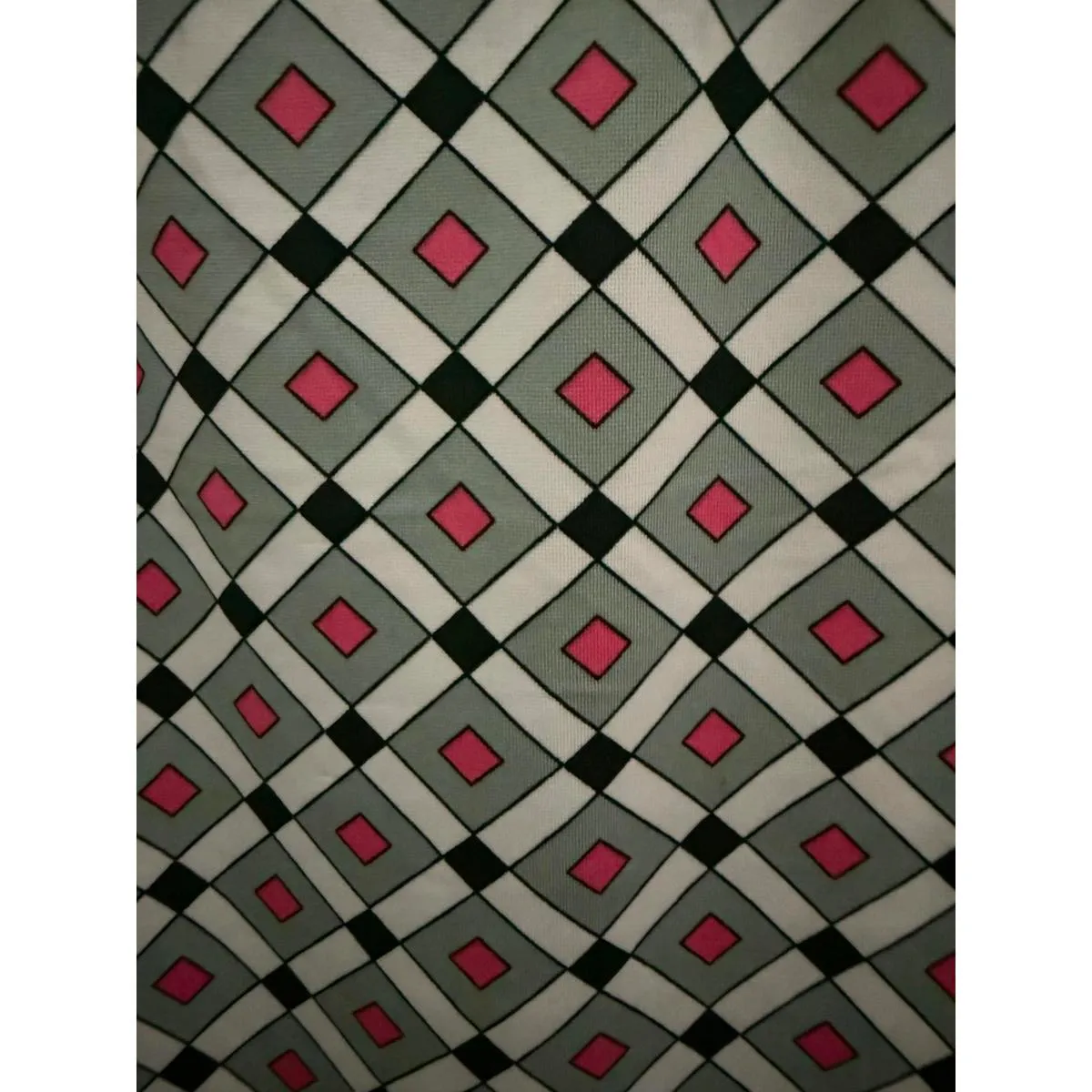 NEW New York Laundry Blouse Large Geometric Multicolor Cap Short Sleeves Keyhole - Image 4