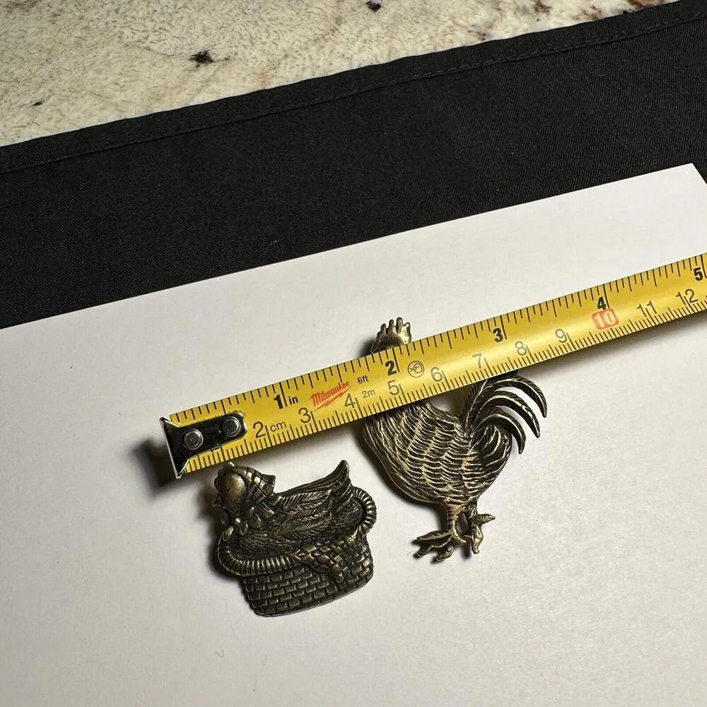 Lot Of 2 Chicken Bird Brooch Pins Rooster / Hen In A Basket - Image 8
