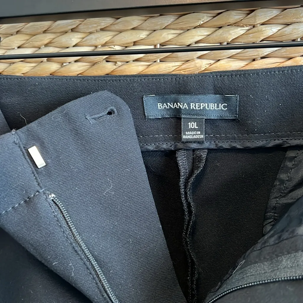 Banana Republic Avery Fit Mid-Rise Black Cropped/Ankle Career Dress Pant Trouser - Image 9