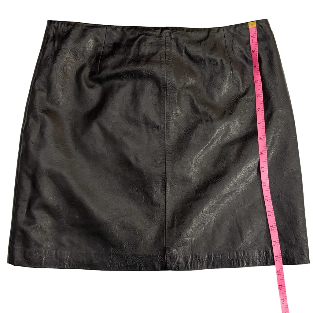 Siena Studio Black Embossed Leather Mini Skirt | Size 6 - Image 9