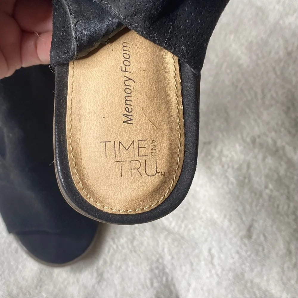 Time & Tru black peep toe ankle booties - Image 7