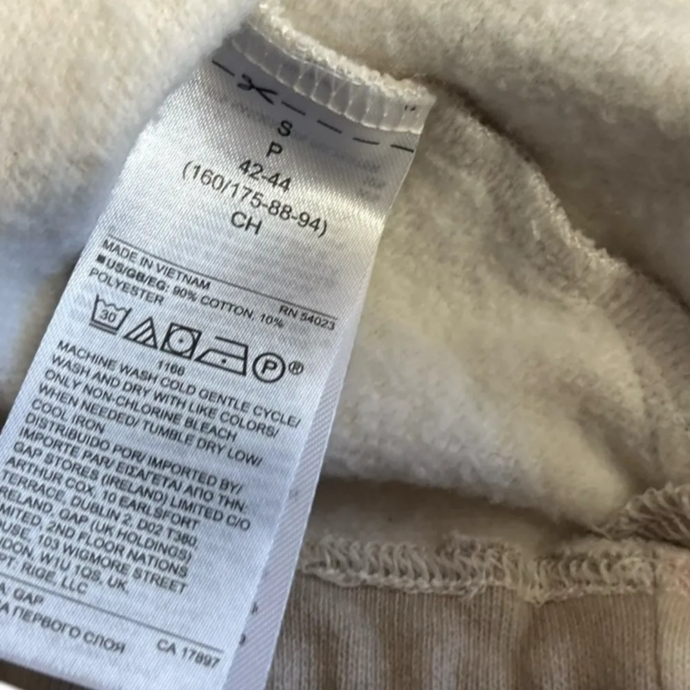 Gap‎ Women's Camouflage Pullover Sweatshirt Pink Beige Size S Casual - Image 10