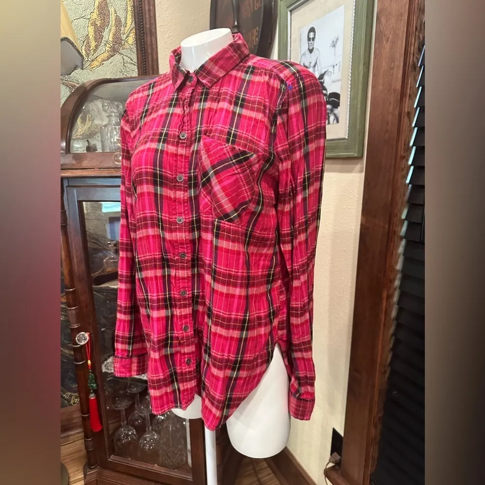 EUC True Craft Red Plaid Button Down Top XL - Image 4