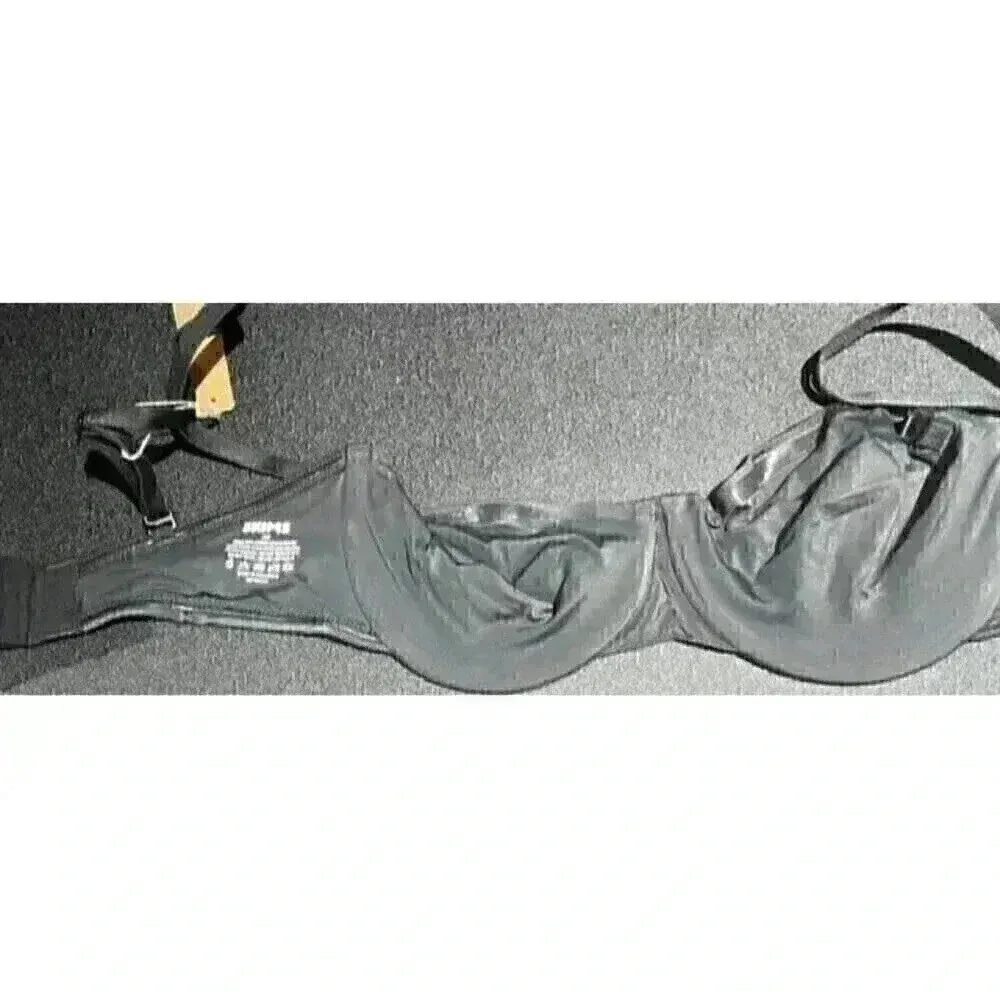 Skims underwire bra No Padding Size 32C New With Tags - Image 2