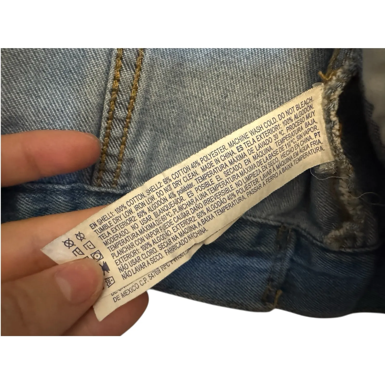 Forever 21 Denim Jacket with Grey Sweatshirt Sleeves Size Small - Image 6