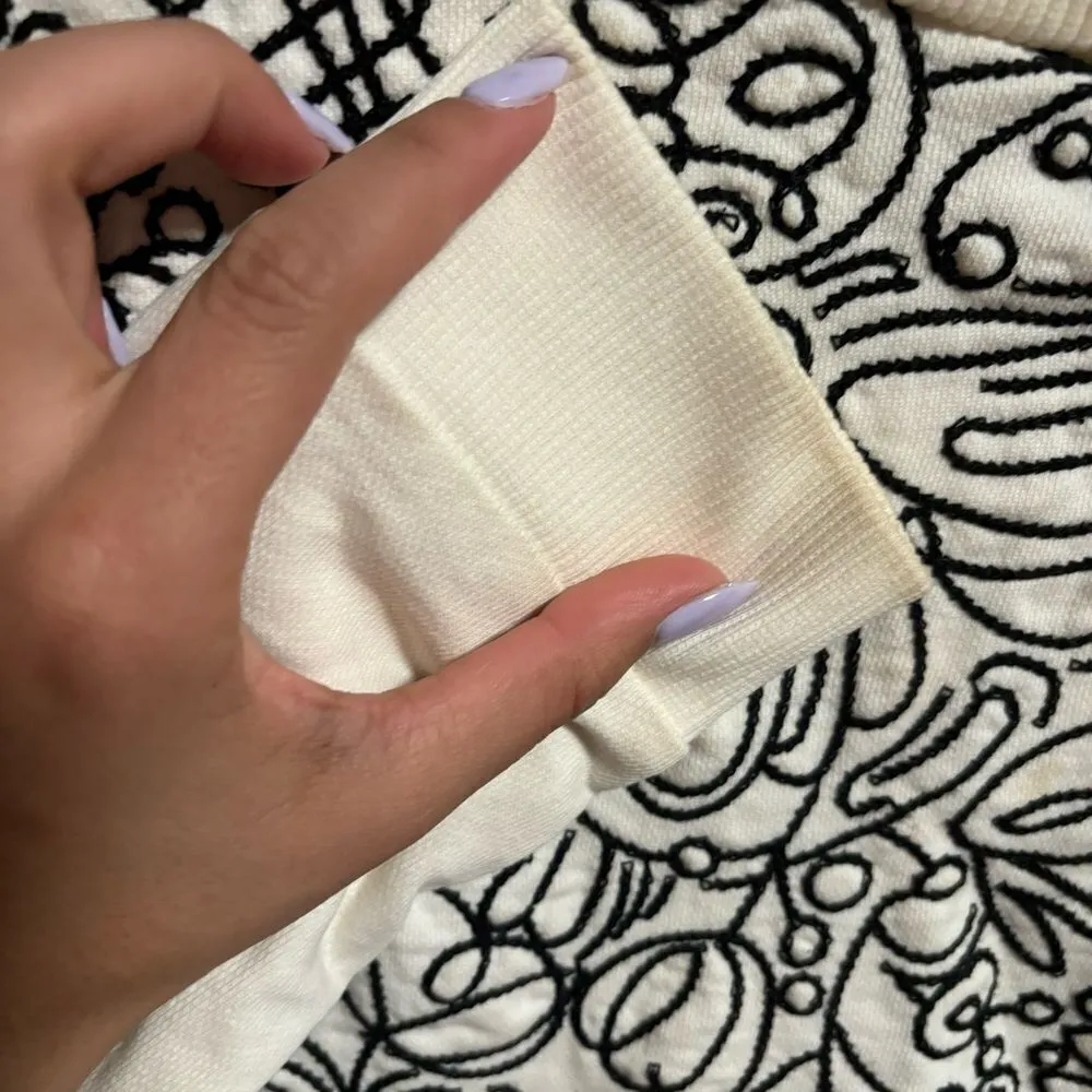 Tory Burch Embroidered Scribble Doodle Graphic Floral Sweater- Size Small - Image 9