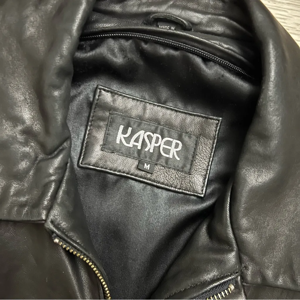Vintage Leather Jacket Size Medium | Vintage Oversized Leather Jacket - Image 2