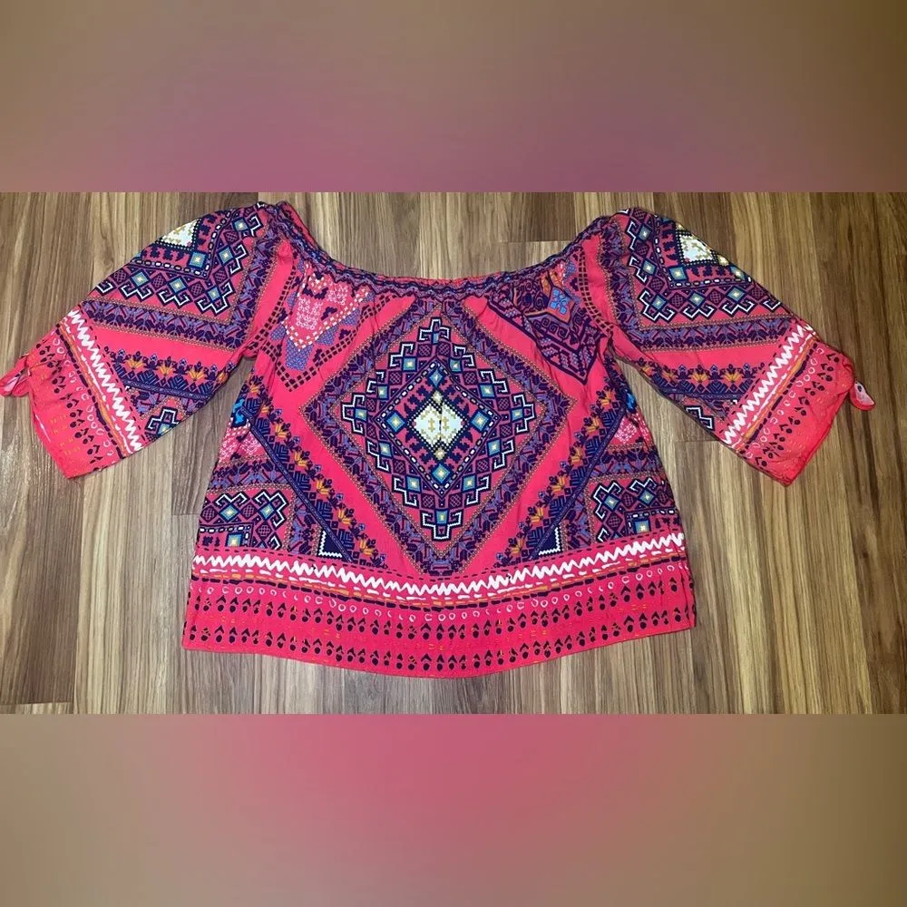 Flying Tomato boho cold shoulder top crop Size Large - Image 2