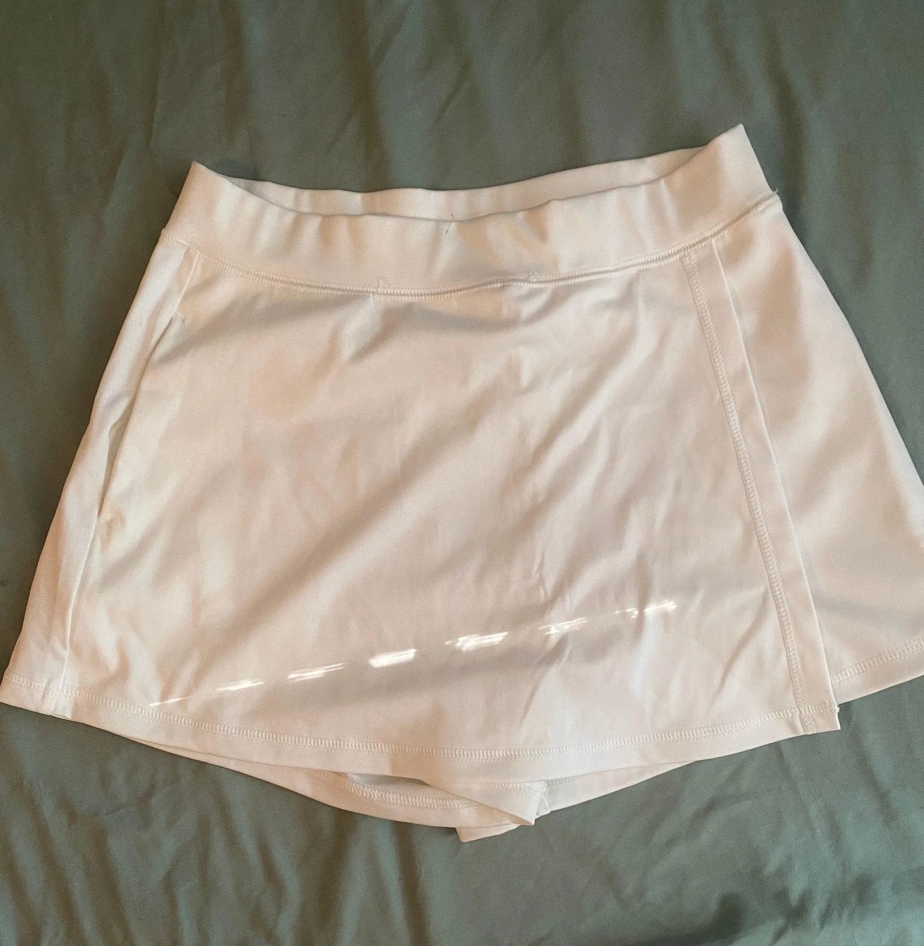 White Skirt - Image 3