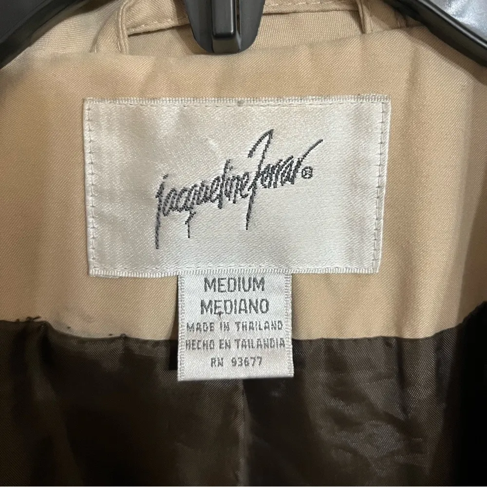 Women’s Vintage Jacqueline Ferrar Two Tone Tan Brown Long Jacket Size Medium - Image 3