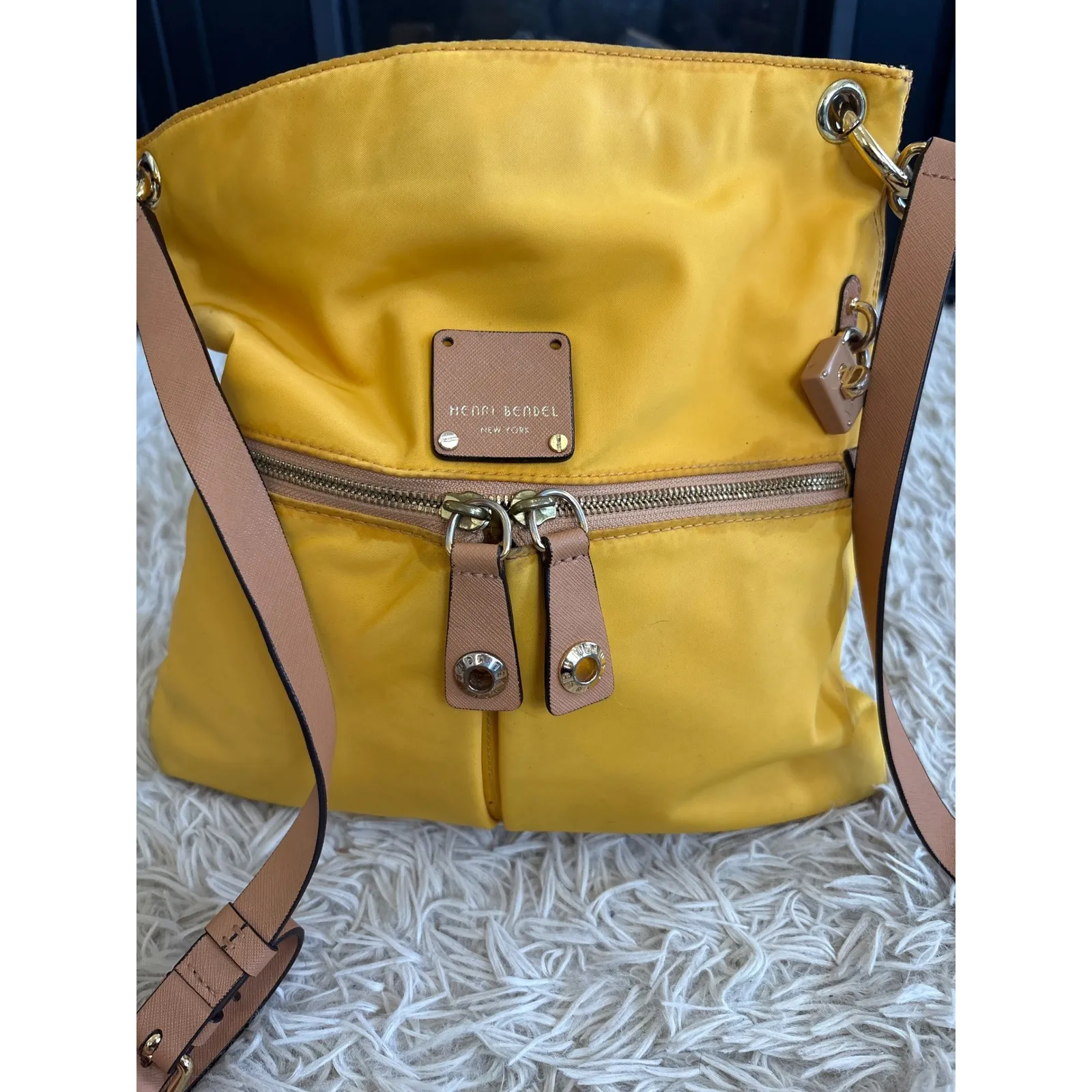 Henri Bendel Yellow Nylon Crossbody Bag with Tan Leather Accents and Lock Charm - Image 2