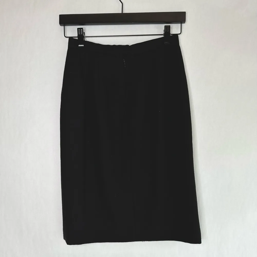 Carolina Herrera Wool Pencil Midi Black Skirt Size 8 - Image 2