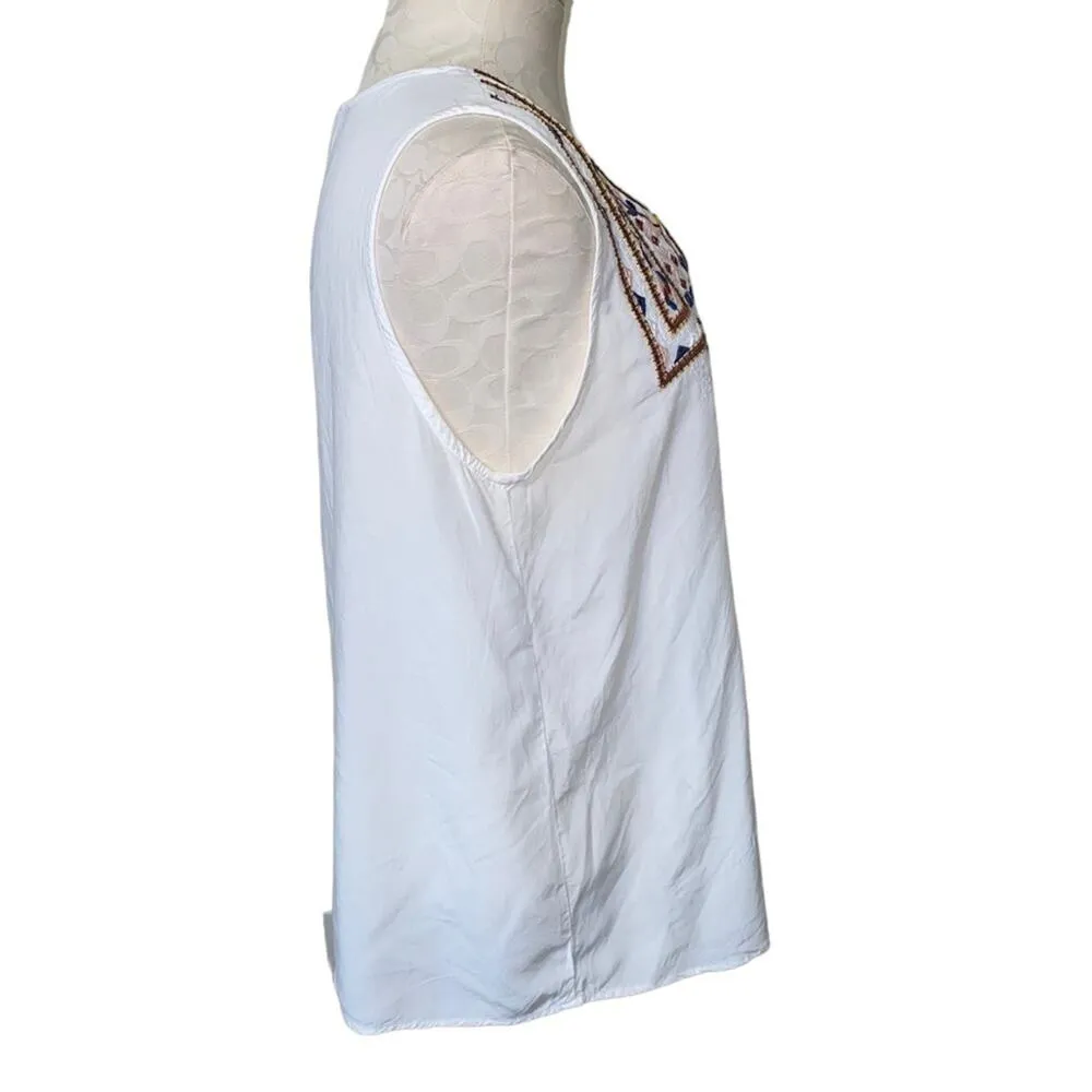 Given Kale Embroidered V - Image 2