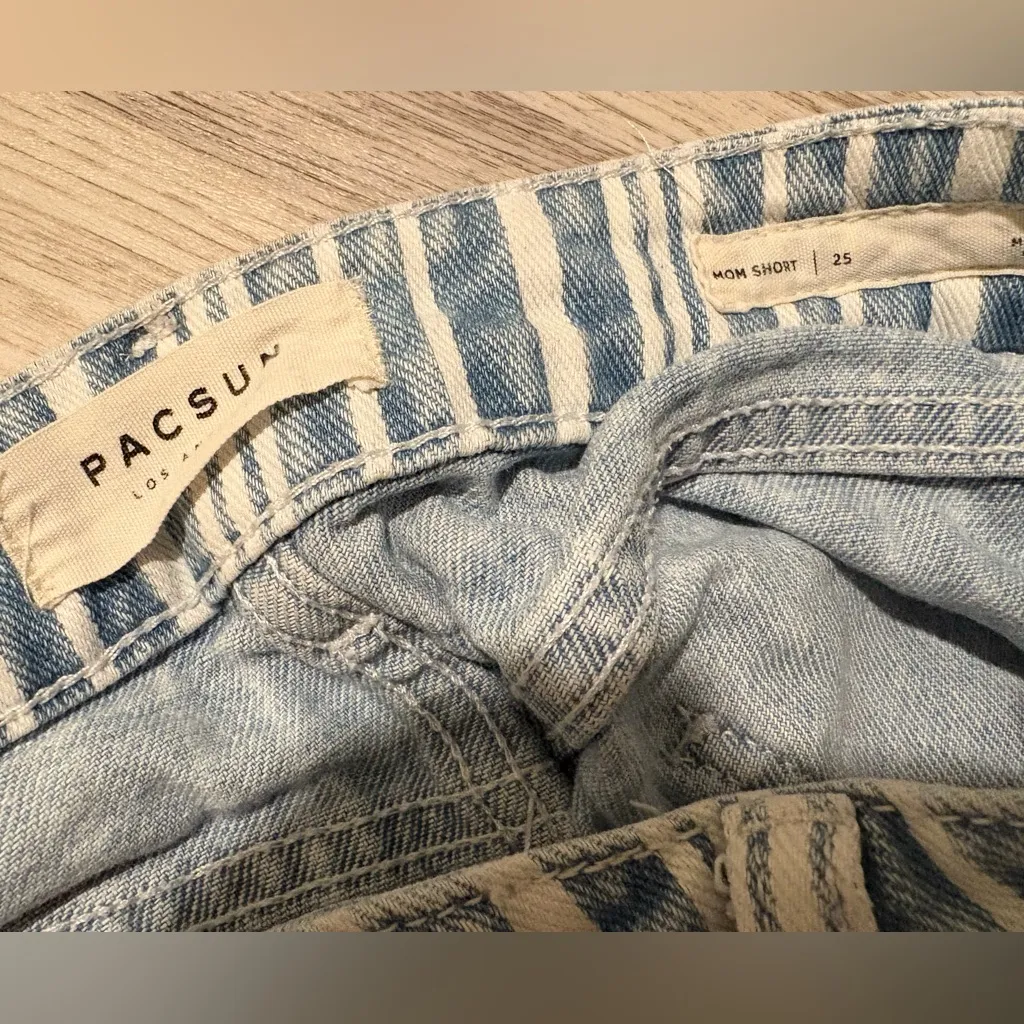 PacSun Mom Short Striped Jean Shorts - Image 2