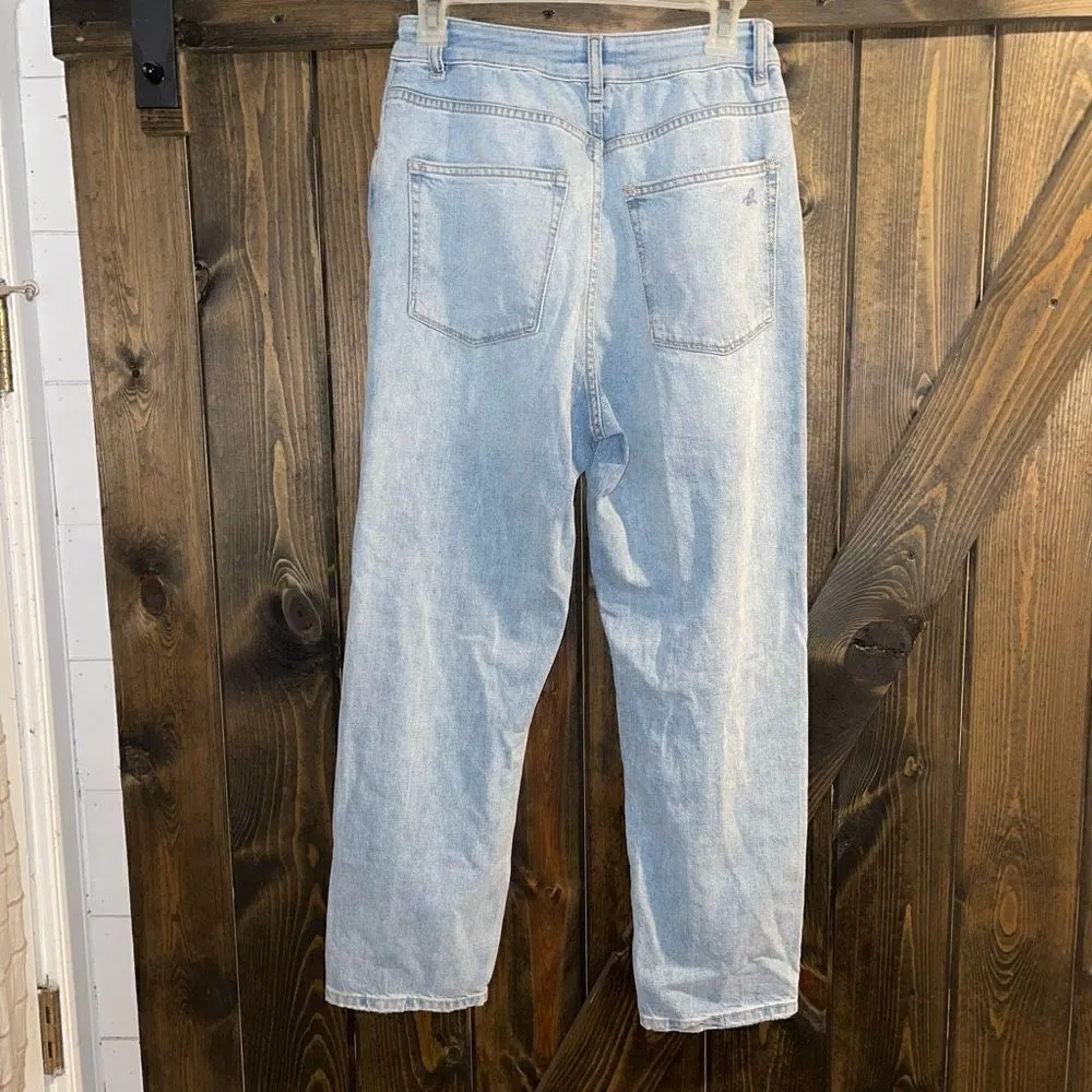 NWT DL1961 Susie High Rise Tapered Jeans - Image 4