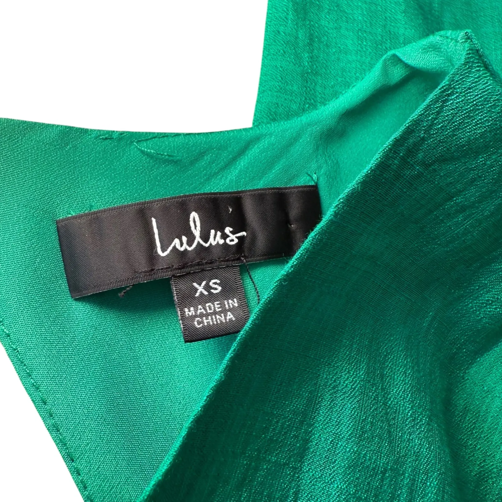Lulus Green Tie Back‎ Crop Top Plunging V Neck Long Sleeve Blouse XS - Image 3