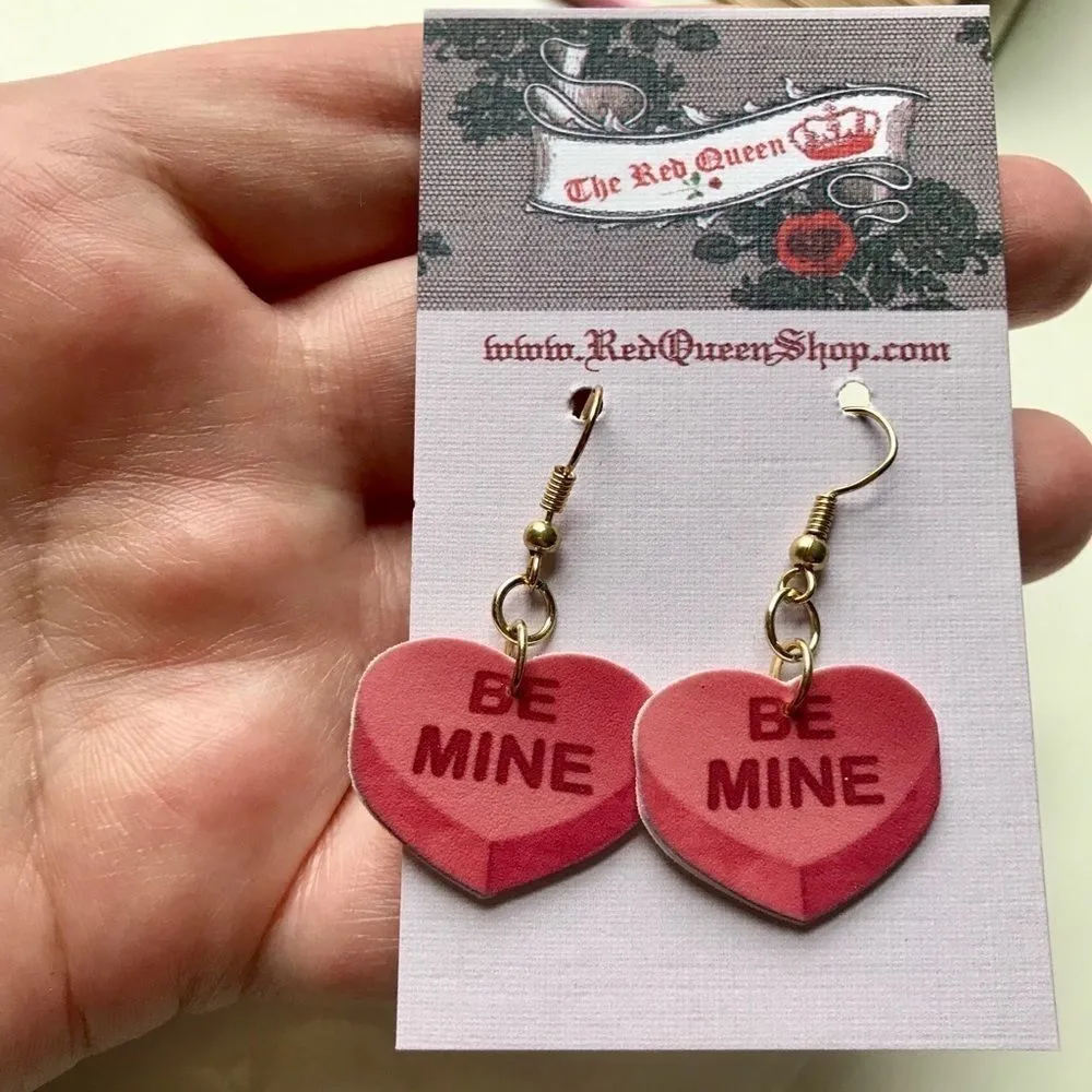 Kennedy London Be Mine Acrylic Heart Earrings Pink - Image 5