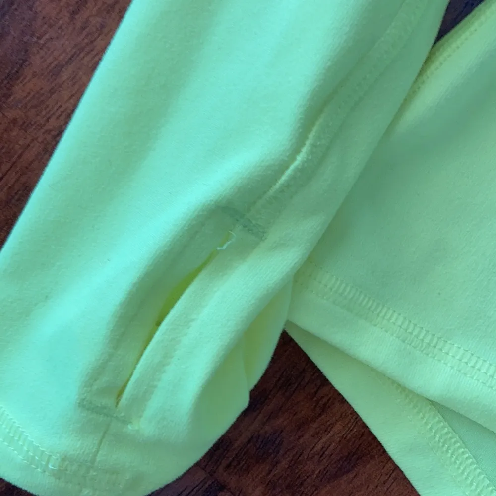 Champion Highlighter Yellow Half Zip Pullover Activewear Size XS Workout EUC - Image 3