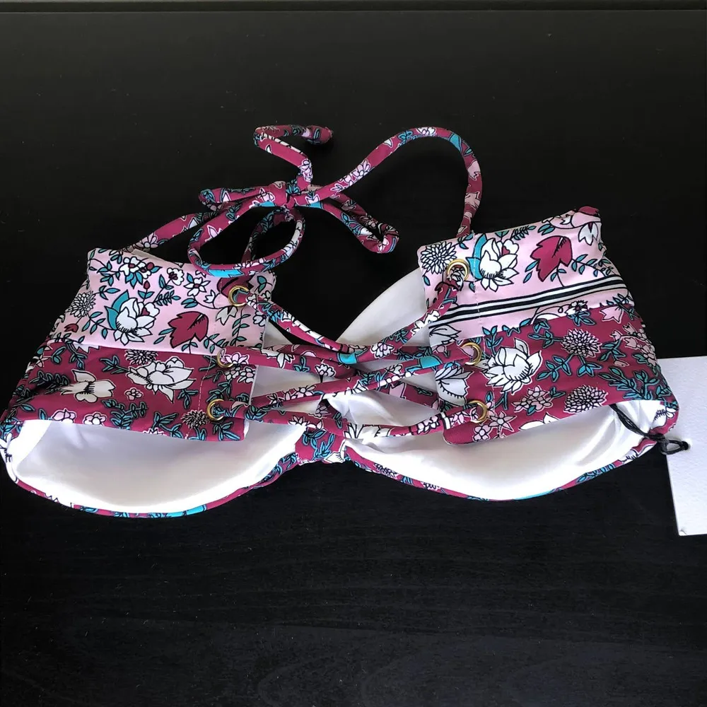 Some Days Lovin Bandeau Bikini Top, XS - Image 2