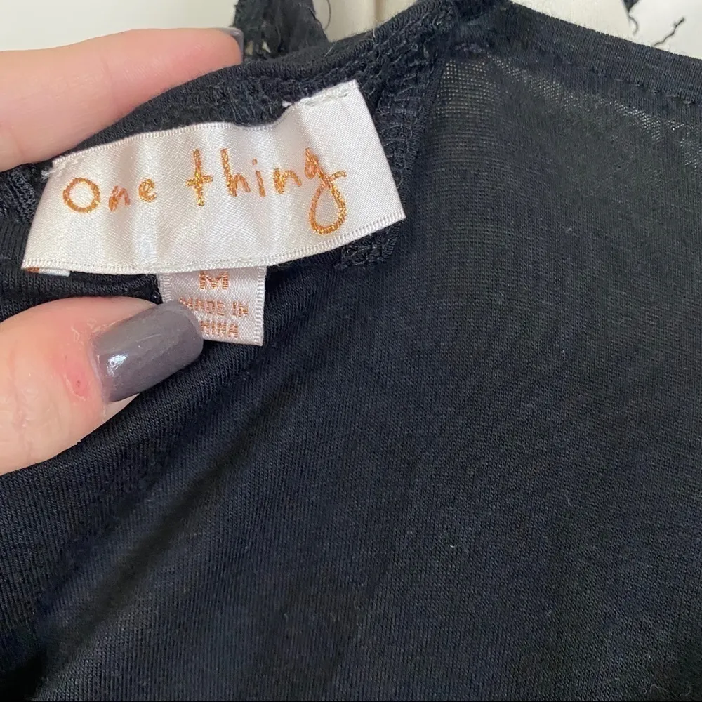 ONE THING Black Lace Criss Cross Back Bodysuit Size M - Image 7