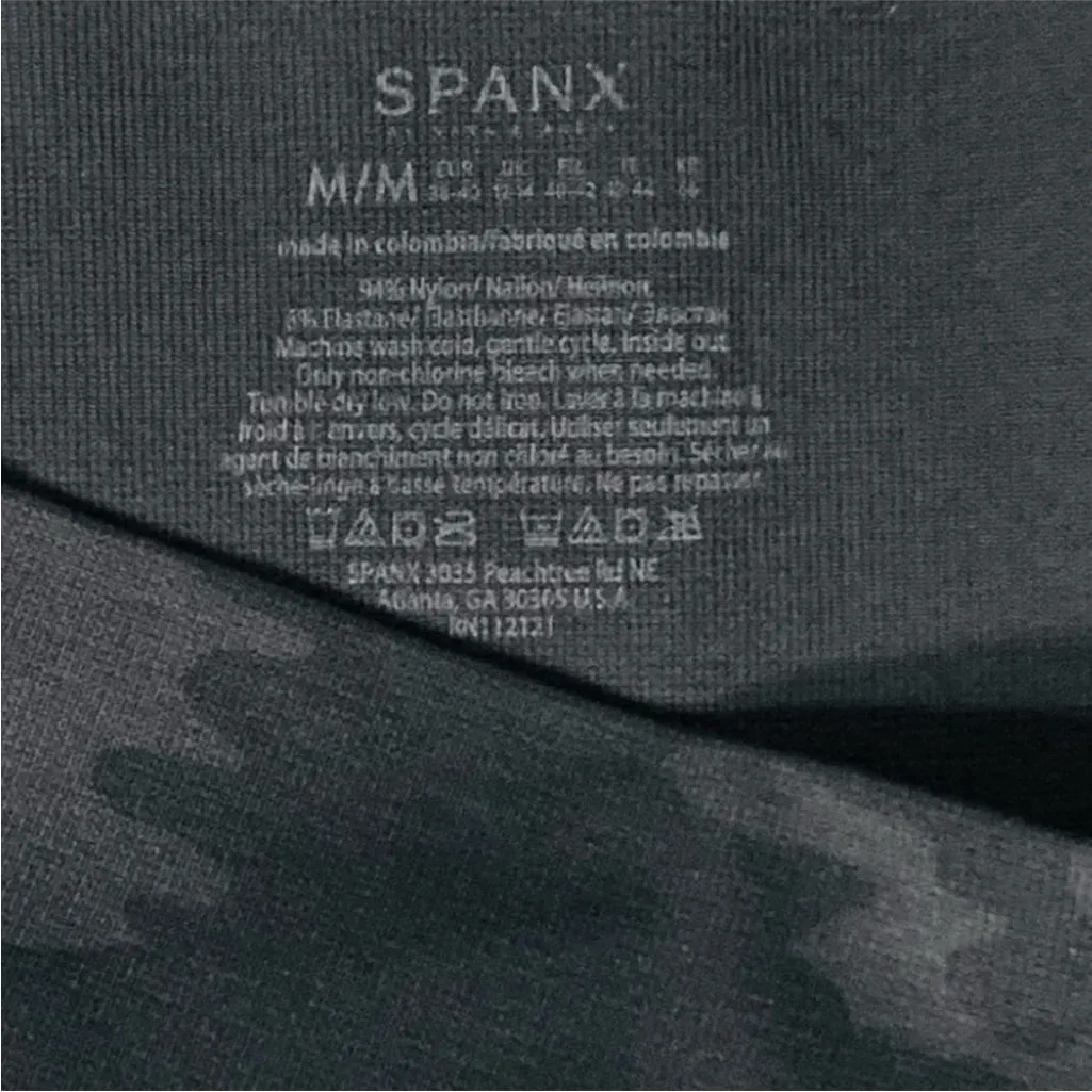 SPANX Look At Me Now Seamless Shapewear Leggings Size Medium New - Image 6