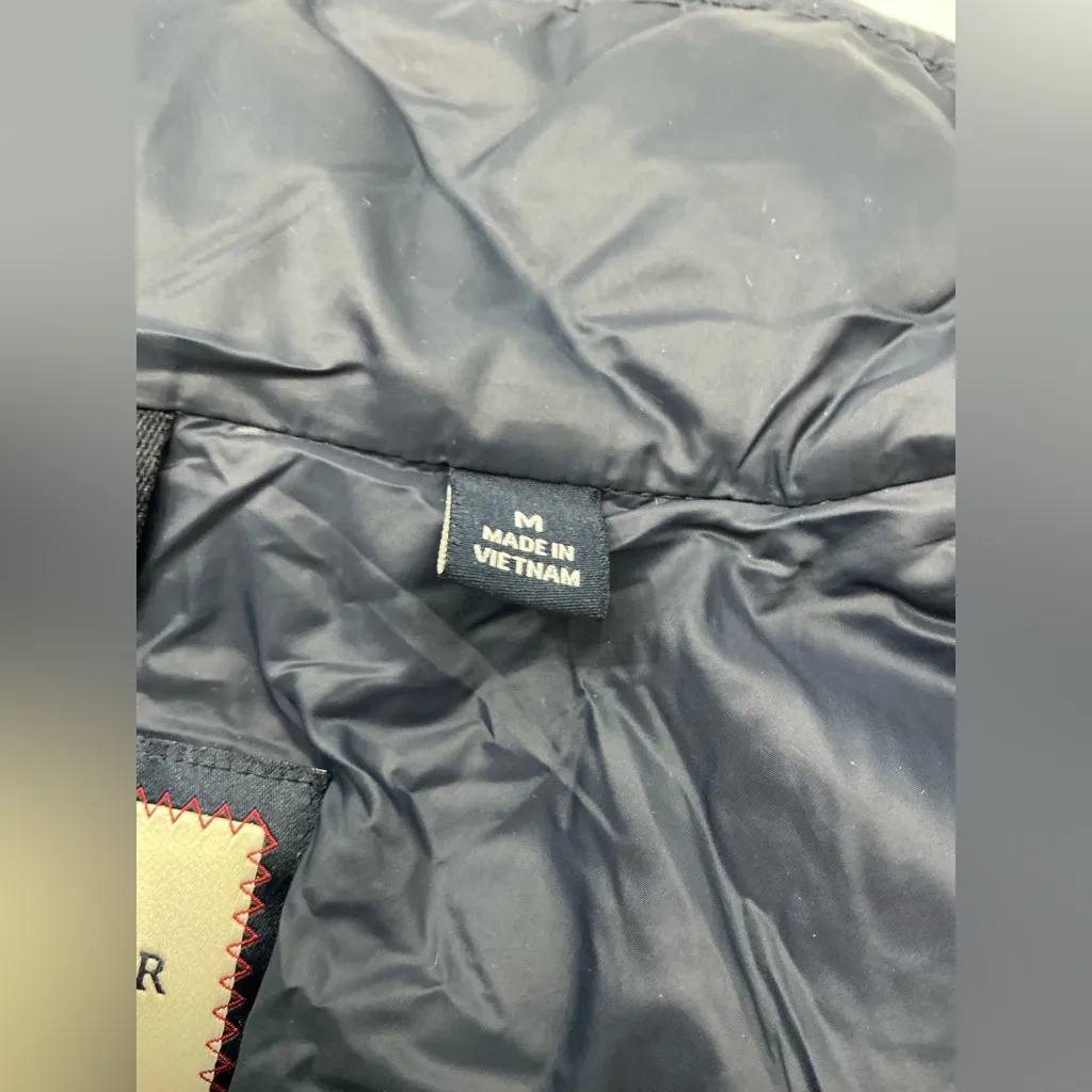 Tommy Hilfiger puffer jacket 💙 - Image 9