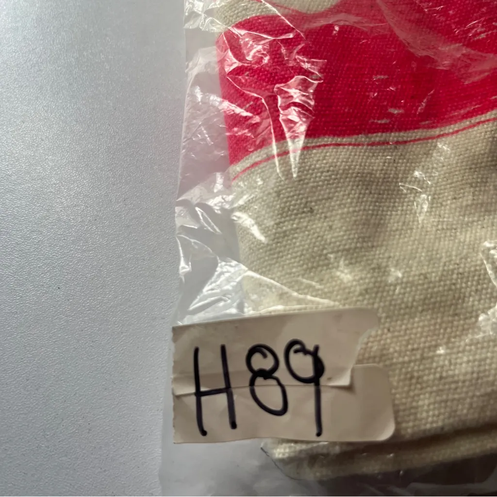 Canvas Stylish Pink Shoe Print Women's Bag - Image 6