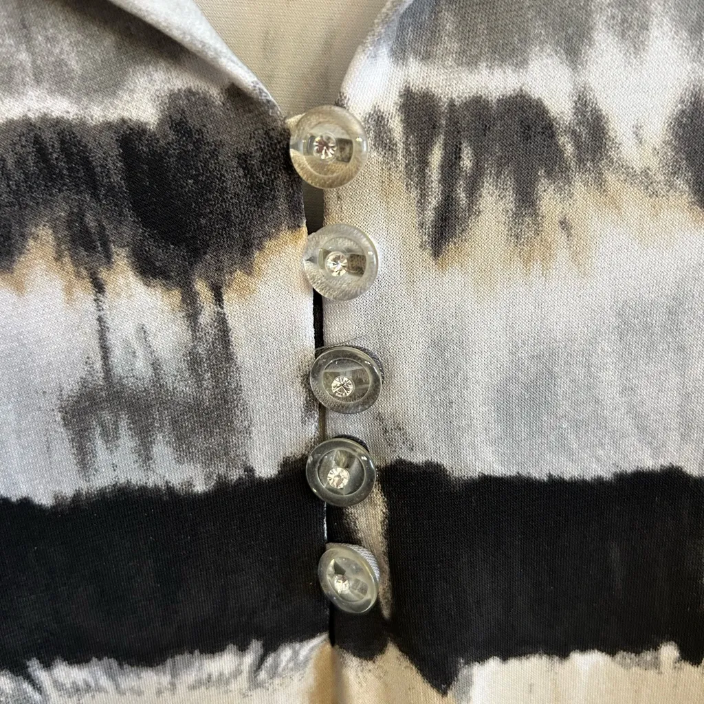 Women’s Susan Graver Printed Liquid Knit Tie Dye Button 3/4 Sleeve Medium - Image 6