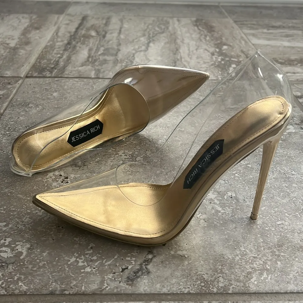 Jessica Rich Fancy Stiletto Clear Vinyl Pumps, Gold Size 39 New in Box + DustBag - Image 10
