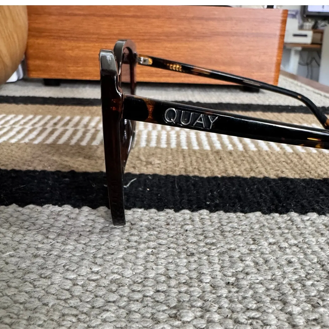 Quay Ever After Sunglasses Women Brown Tortoise Polarized Square Cat Eye - Image 6