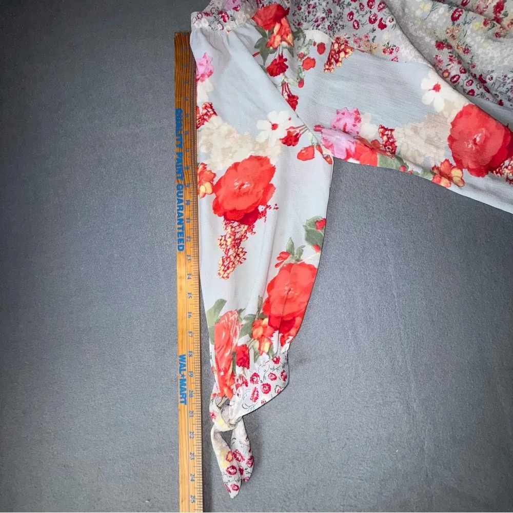 Fig and Flower Floral Blouse‎ - Image 12