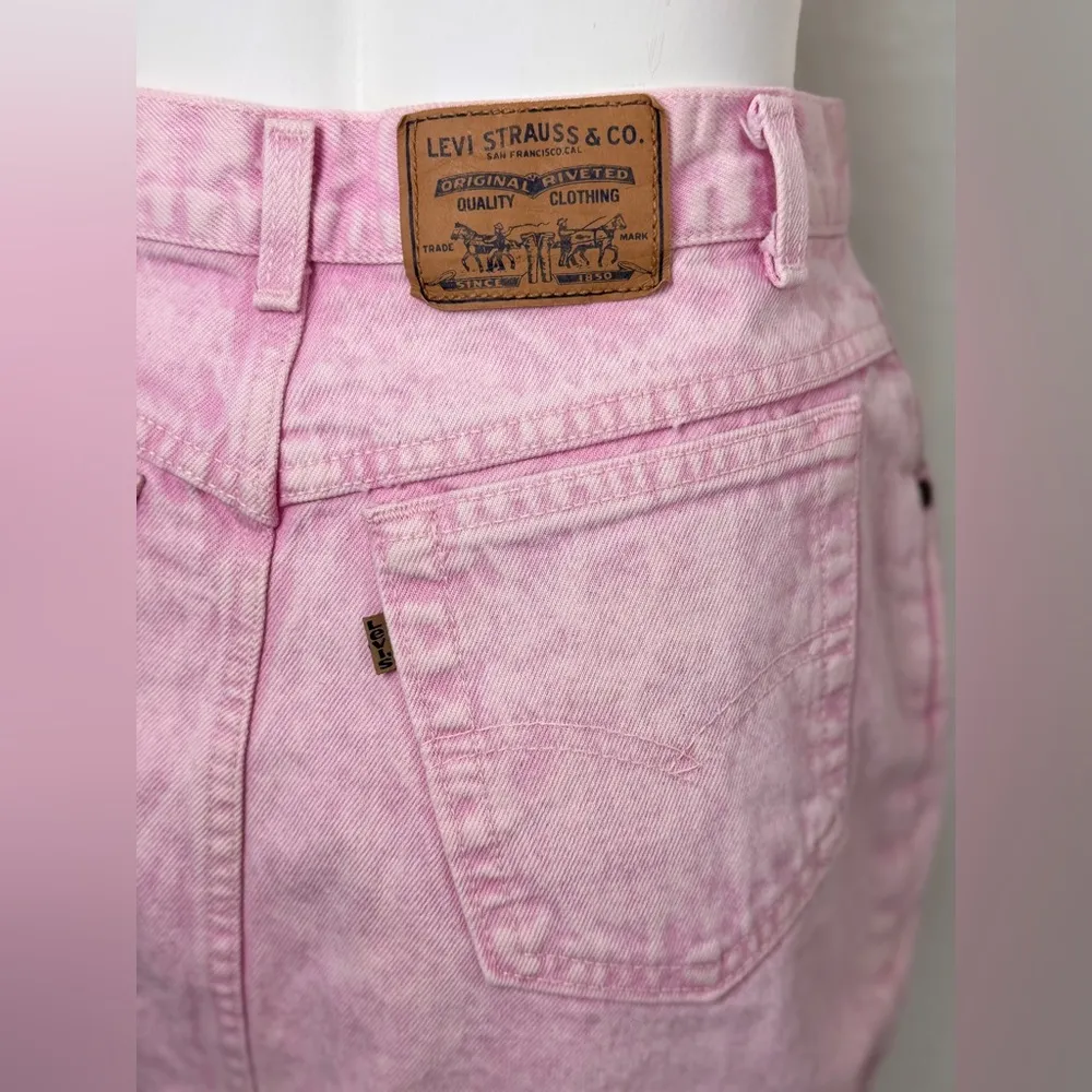 Levi’s vintage Pastel Pink Denim Skirt Sz 11. D10 - Image 13