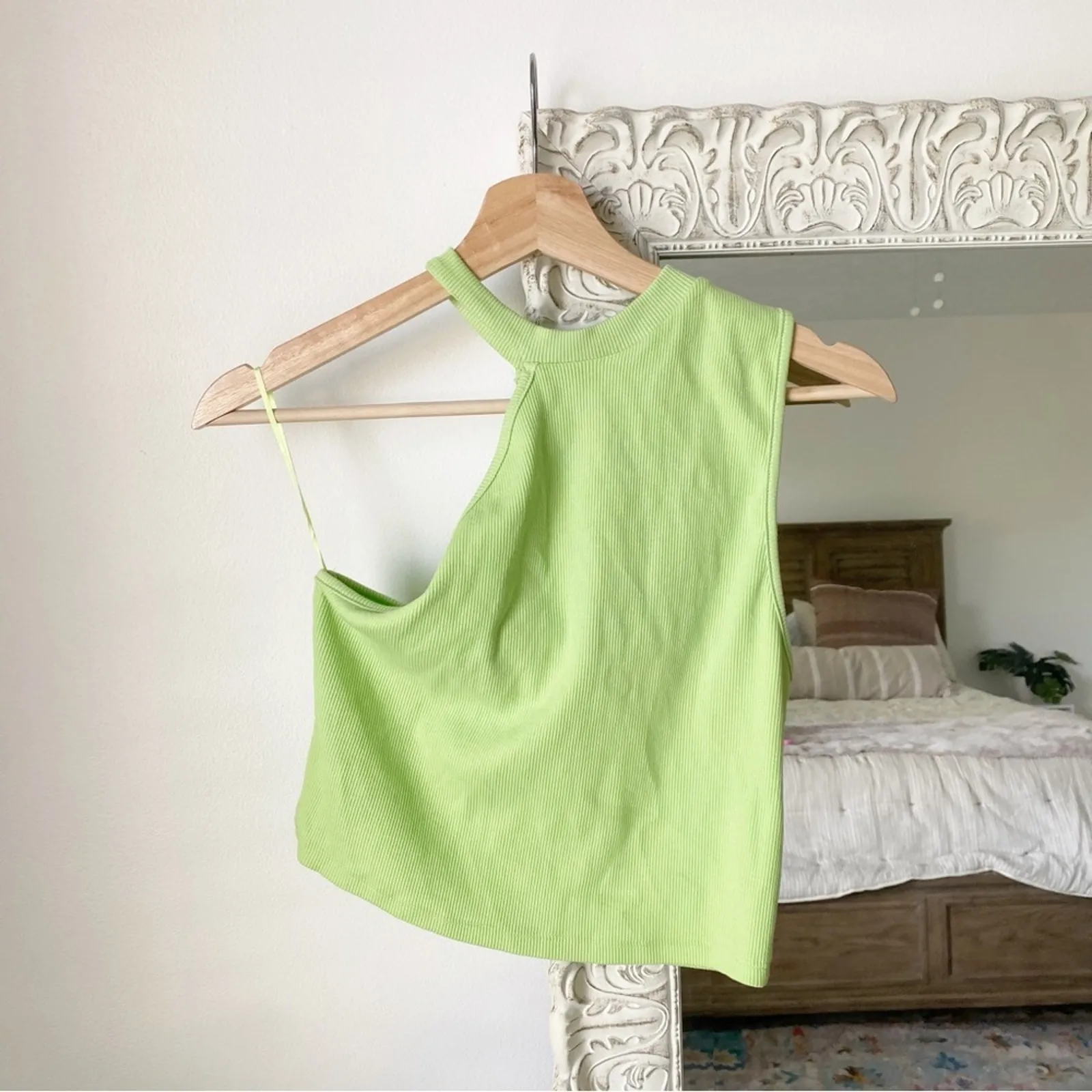 Zara Asymmetrical Ribbed Cutout Crop Top - Image 2