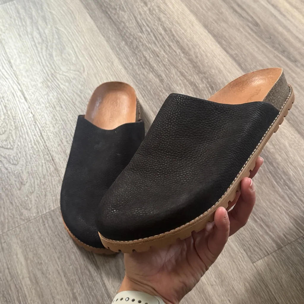Madewell Black Leather Mules Laney Clog  10 - Image 5