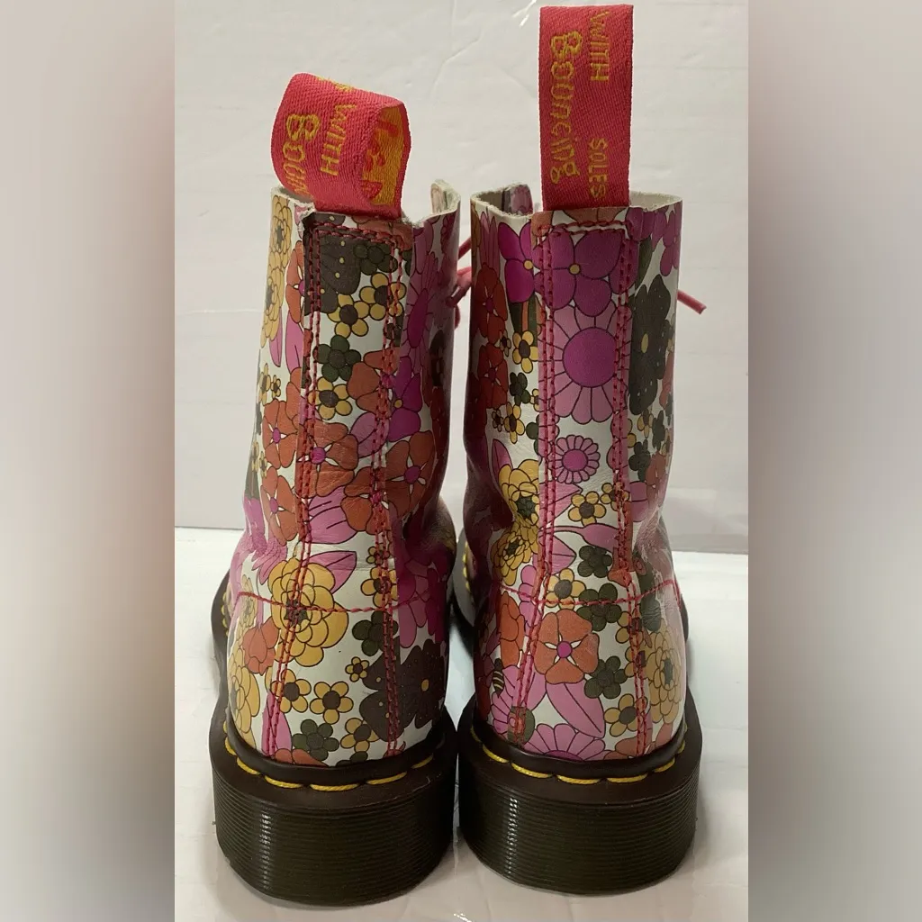 Dr martens pascal women’s pink Daisy vintage stile Boots size 8 leather - Image 5