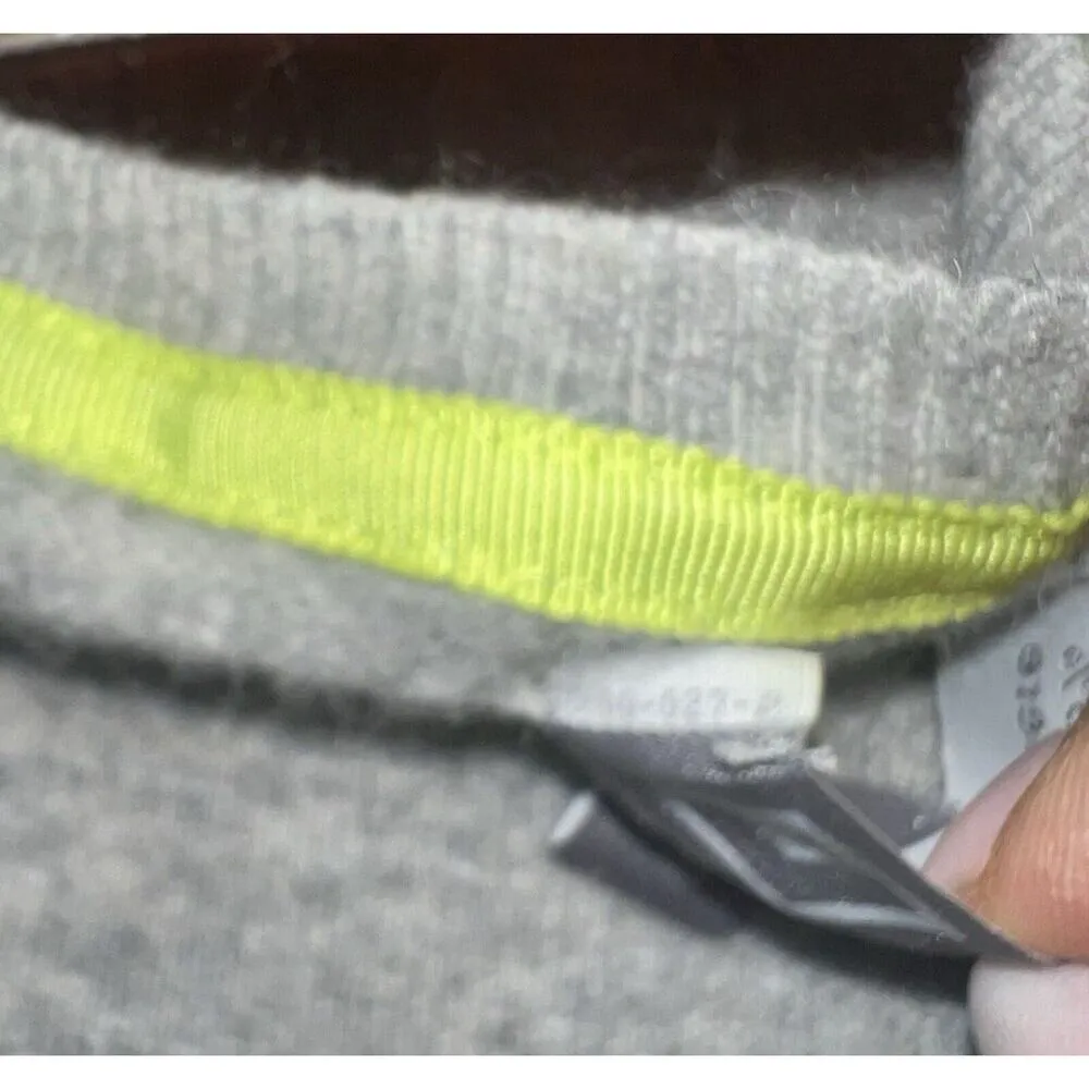 JC Penney Women’s Cashmere Sweater Colorblock Size Large Chartruese And Gray - Image 6