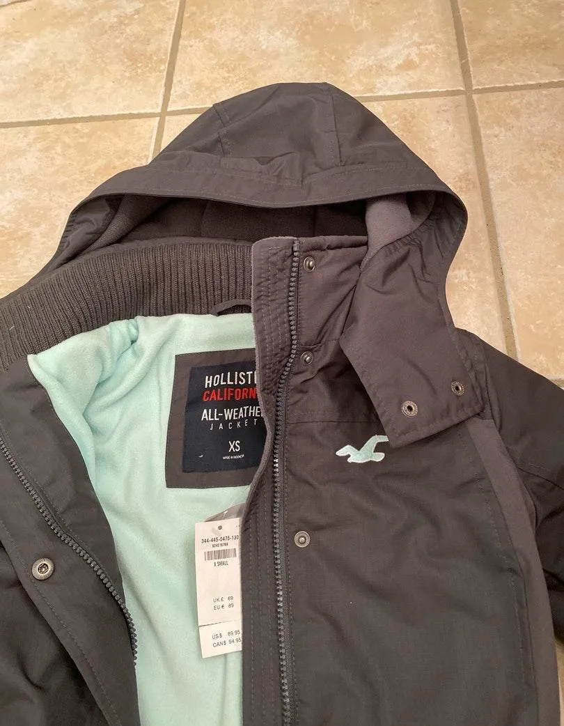 Hollister Grey Winter Coat - Image 4