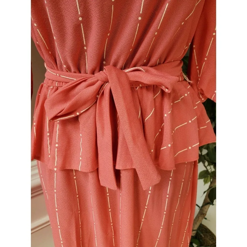 Pink Striped Crew Neck Vintage Casual Dress - Image 5