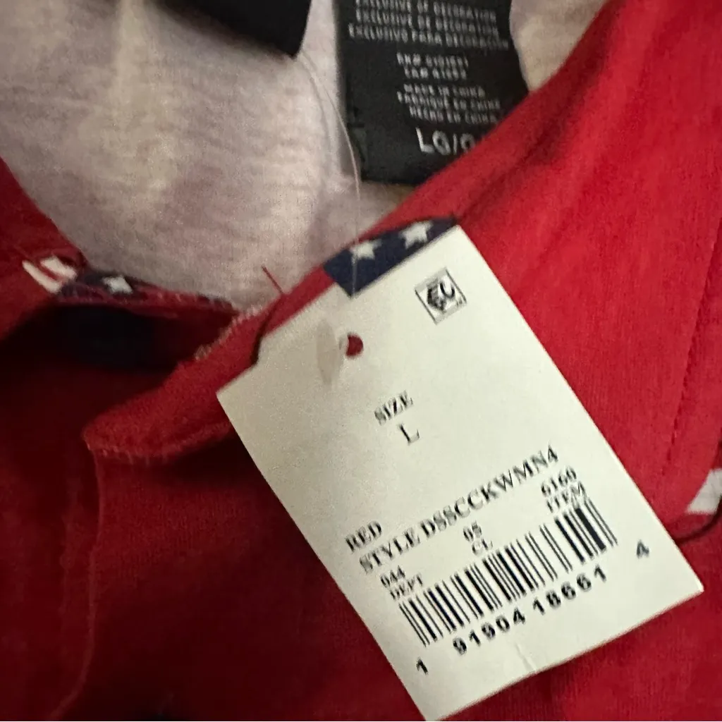 Disney  Red and White Apparel - Image 4