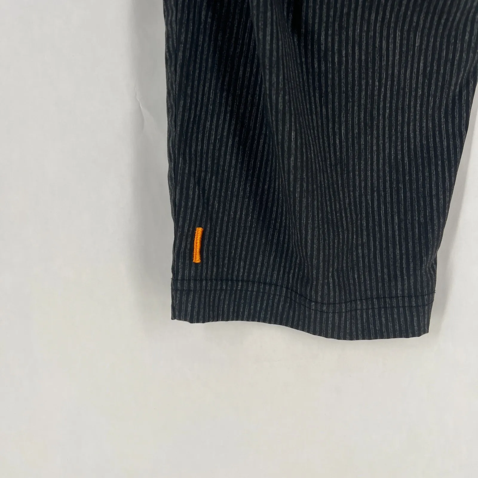 Lucy Get Going Ankle Pants Womens Medium Black Seersucker Tapered Leg Mid Rise - Image 9