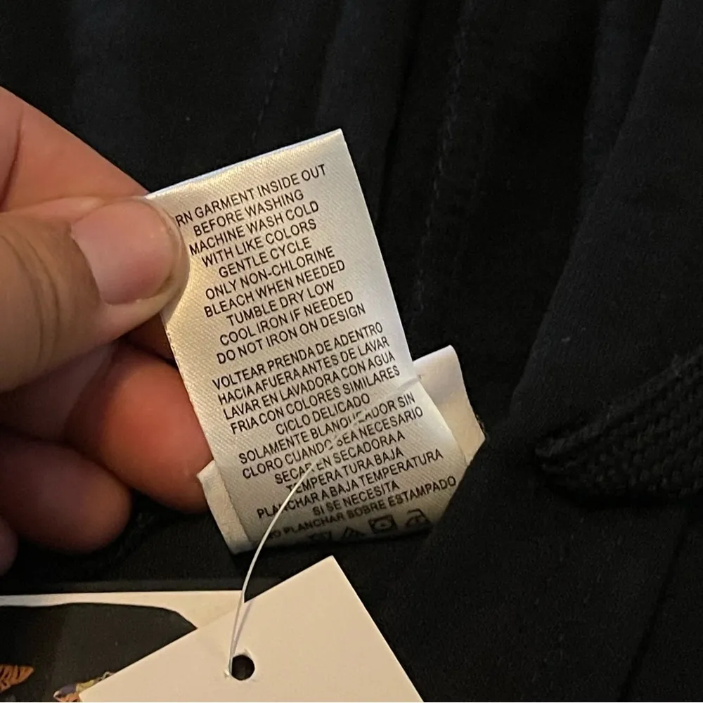 Disney  Hocus Pocus Hoodie - Image 8